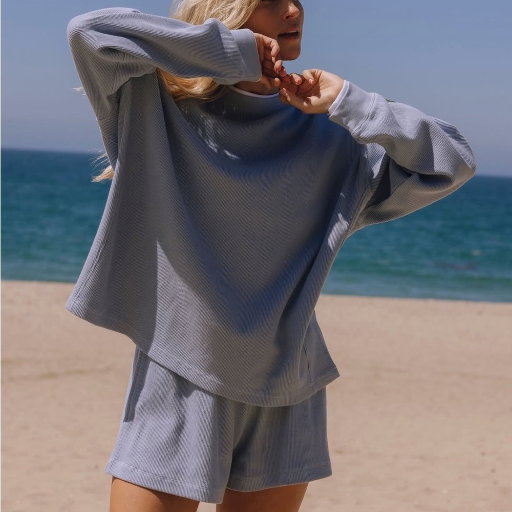 Daily Drills Layered Oversized Thermal in Mist
